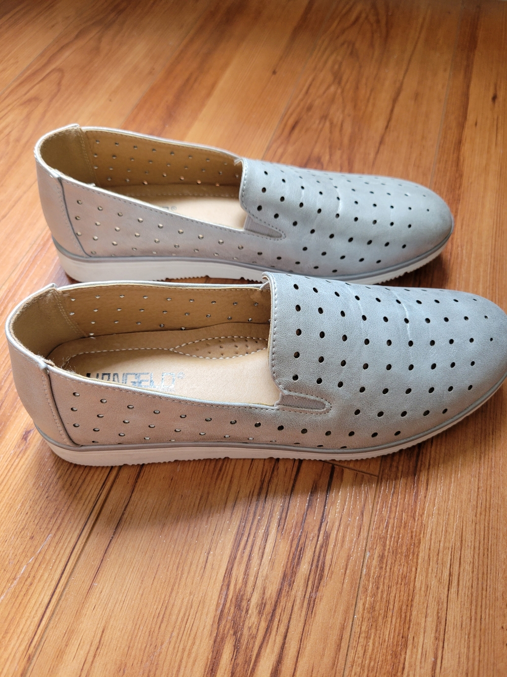 Women's Casual Perforated Slip-On Flats in Light Gray